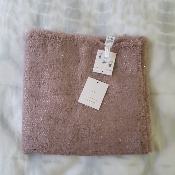 Lauren Conrad Shine Blanket Scarf (NWT) - Picture 2 of 5